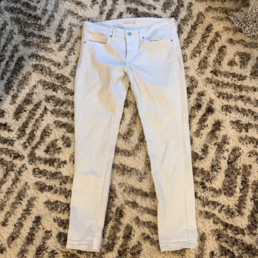 Levi’s 711 skinny jeans white